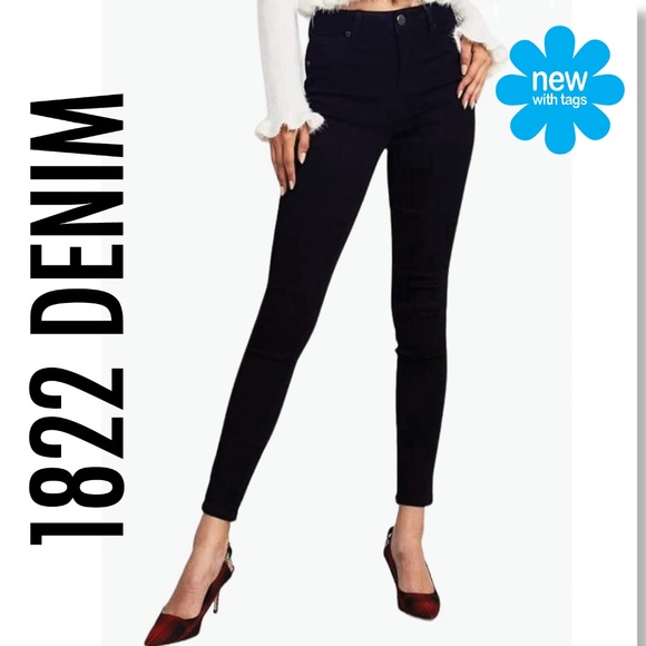 NWT 🦋 Slim Straight Black Jeans | Size: 4 (26 waist) - Picture 13 of 13